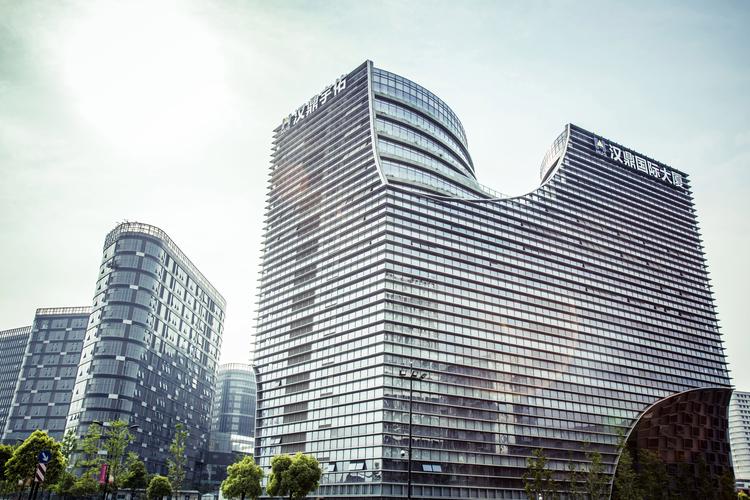 鼎有财与佑帕网络 数字时代的财富守护与网络佑护